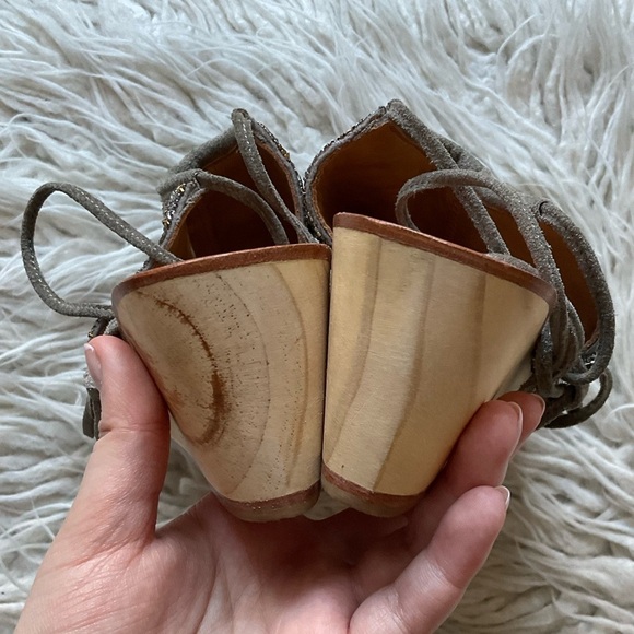 Anthropologie Gray Beaded Suede Tassels Wrap Open Toe Wedge Sandals EUC Size 37 - Picture 8 of 12